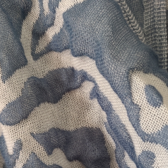 Chico's Reversible Ruana Wrap - Picture 3 of 4